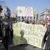 'Желтые жилеты' идут в Европарламент. Почему у них это не получится (Акция протеста движения автомобилистов желтые жилеты в Париже | © РИА Новости / Ирина Калашникова) Акция протеста движе…