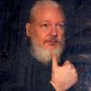 Убить гонца, или Укрощение Джулиана Ассанжа (Убить гонца, или Укрощение Джулиана Ассанжа) Убить гонца, или Укр…