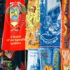 Торговые ряды Севастополя затосковали по Украине (На фото: продажа сувениров на набережной в Севастополе (Фото: Владимир Смирнов/ТАСС)) На фото: продажа сув…