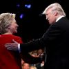 Битва за Белый дом: Трамп и Клинтон впервые сразились в дебатах (Кандидаты в президенты США Хиллари Клинтон и Дональд Трамп на дебатах. 27 сентября 2016 год) Кандидаты в президен…