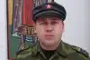 Привезли его домой, оказался он живой (Привезли его домой, оказался он живой) Привезли его домой, …