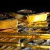 Bloomberg: Миллиардеры из Соединенных Штатов прячут золото в бункерах Швейцарии (Альпийский клад: миллиардеры из США прячут золото в бункерах Швейцарии) Альпийский клад: мил…