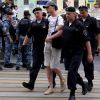 В России началась репетиция Майдана (На фото: акция в поддержку журналиста И. Голунова в Москве (Фото: Сергей Савостьянов/ТАСС)) На фото: акция в под…