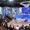 Задали вопросы завхозу (На фото: прямая линия с президентом РФ Владимиром Путины (Фото: Алексей Никольский/ТАСС)) На фото: прямая лини…
