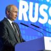 Санкции, диктат и экономика: о чем говорил Путин во время инвестфорума