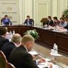 Украинских депутатов научили быть неподкупными и богатыми (Заседание группы по подготовке первой сессии Верховной рады | © РИА Новости / Стрингер) Заседание группы по …