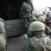 После Петровского. С чем Зеленский поедет на встречу с мировыми лидерами (Военнослужащие Народной милиции ДНР покидают свои позиции у села Петровского | © РИА Новости / Сергей Аверин) Военнослужащие Народ…