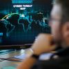 России грозят кибервойной: в США заявили о готовности хакеров атаковать Кремль (России грозят кибервойной: в США заявили о готовности хакеров атаковать Кремль) России грозят киберв…