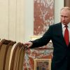 The New York Times: Путин и искусство с достоинством уходить в отставку (Президент РФ Владимир Путин перед встречей с членами правительства РФ | © РИА Новости, Дмитрий Астахов) Президент РФ Владими…