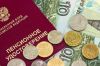 Госдума окончательно одобрила закон о выплатах пенсионерам