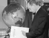 Путин должен продолжать большую геополитическую игру (Внешняя политика Путина всегда была нацелена на усиление России) Внешняя политика Пут…