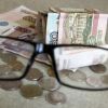 Пенсионерам начали навязывать грабительский 'перерасчет пенсий' (Пенсионерам начали навязывать грабительский) Пенсионерам начали н…
