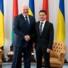 Украина поворачивается спиной к Белоруссии (Украина все больше поворачивается спиной к Белоруссии) Украина все больше п…
