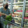 В Китае призвали экономить еду. У России появился шанс потеснить США (Покупательница в одном из супермаркетов в Пекине, Китай | © REUTERS / Thomas Peter) Покупательница в одн…