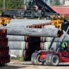 Россия ничем не может помочь Германии (Трубы для газопровода Северный поток -2 в порту Мукран в Германии | © REUTERS / Hannibal Hanschke) Трубы для газопровод…