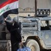 Жертвами 'ошибочного удара' ВВС США в Мосуле стали почти 90 иракских военных (Военный автомобиль иракского спецназа во время операции против ИГ недалеко от Мосула. Архивное фото) Военный автомобиль и…
