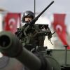 Türkiye (Турция): путь — Туранская армия (Солдат вооруженных сил Турции во время парада на День республики в Стамбуле | © AP Photo, Lefteris Pitarakis) Солдат вооруженных с…