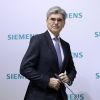 SZ: шеф Siemens — о встрече с Путиным сразу после воссоединения России с Крымом (Шеф Siemens Джо Кэзер на пресс-конференции компании в Мюнхене, Германия | © AP Photo, Matthias Schrader) Шеф Siemens Джо Кэзе…