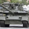 Танки COVID не боятся: Армия прошла пандемию на броне (На фото: военнослужащие у танка Т-90М (Фото: Александр Щербак/ТАСС)) На фото: военнослужа…