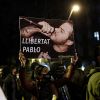 Испания требует освободить Навального. И бросает в тюрьму певца за твиты (Демонстрации с требованием освободить музыканта Пабло Аселя в Барселона | © AFP 2021 / Josep Lago) Демонстрации с требо…
