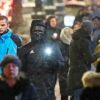'Офонаревшего' Медведева заподозрили во фронде (На фото: участник несогласованной акции в поддержку Алексея Навального с зажженным фонариком (Фото: …) На фото: участник не…