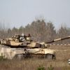 Украина без брони: Танк 'Оплот' не выдержал удара России (На фото: танк Т-84 Оплот ВСУ (Фото: Михаил Маркив/ ТАСС)) На фото: танк Т-84 О…