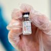 'Спутник V': от космической гонки до вакцинного соперничества (Производство вакцины Sputnik V | © Sputnik) Производство вакцины…