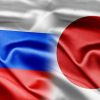 В Москве кто-то ещё верит, что с японцами можно договориться? (В Москве кто-то ещё верит, что с японцами можно договориться?) В Москве кто-то ещё …