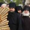 'мы часто воюем сами против себя на стороне своего врага'