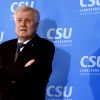 Западу пора вернуть Россию в G8 - Премьер Баварии (В отношениях с Москвой Западу необходимо отказаться от бряцанья оружием и блокового мышления XX века…) В отношениях с Москв…