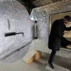 Богатеи готовятся к апокалипсису (Ученый Евгений Убийко создал специальную капсулу на случай апокалипсиса | © РИА Новости, Григорий Сысоев) Ученый Евгений Убийк…