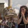 'Люди устали от того ужаса'. Украинские эксперты призывают не верить власти и пропагандистам