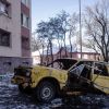 Два года Минским соглашениям: не то мир, не то война (Автомобиль, поврежденный в результате обстрелов, в Киевском районе Донецка) Автомобиль, поврежде…