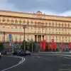 Нельзя профессионально заниматься политикой. А вот на государеву службу пошел бы с большим удовольствием (Лубянка - с удовольствием!) Лубянка - с удовольствием!