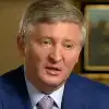 Ринат Ахметов спонсирует террор на заработанные в России деньги. Пора с этим покончить (© скриншот с видео Канали Футбол 1,2,3 / Ринат Ахметов) © скриншот с видео К…
