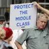 Кризис капитализма: средний класс Америки вымирает