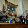 Деньги за кресло и пост. Зеленский укрепляет власть взятками и репрессиями (© absatz.media) © absatz.media
