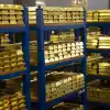 Что стоит за рекордными темпами скупки золота Америкой?