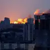 Киев в огне и в дыму, или 'А нас-то за шо?!' (Есть такой известный украинский анекдот: Пойдём, кум, в клуб москалей бить. – Пойдём! А что, если он…) Есть такой известный…