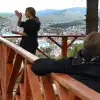 Чабаны и охотники Горного Алтая отказались превращать республику в подстилку богатых (На фото: смотровая площадка на горе Комсомольская, Горно-Алтайск. (Фото: Кирилл Кухмарь/ТАСС)) На фото: смотровая п…