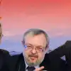 Первый итог переговоров в Вашингтоне – горящий Кременчугский НПЗ. Украинские эксперты о происходящем (Украина.ру / Коллаж: Что говорят эксперты Мосийчук, Ермолаев, Арестович) Украина.ру / Коллаж:…