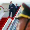 Последнее китайское предупреждение (POOL / Президент РФ Владимир Путин прибыл в аэропорт Биньхай) POOL / Президент РФ …