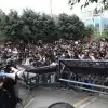 От Непала до Марокко, далее везде: что несут революции 'зумеров'?