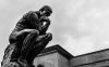 Тепло, еще теплее. Холодно: как Сербия пытается усидеть на двух стульях