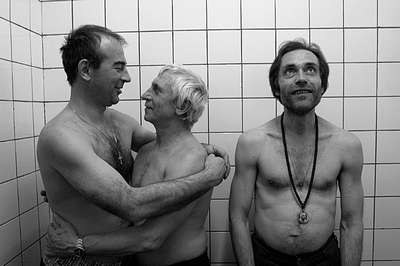 lesbi-russkie-trutsya-telefon